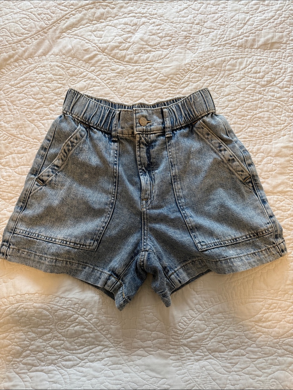GAP Women’s Light Blue Denim Jean Shorts Size: XS